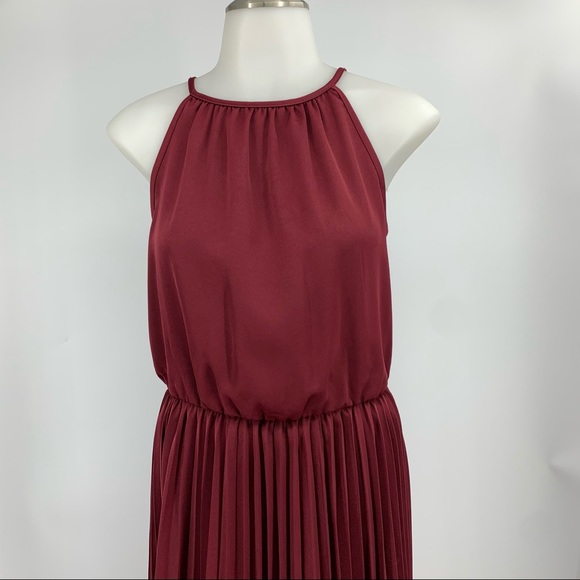 Francesca’s Burgundy Halter Top and Pleated Dress - Picture 4 of 8
